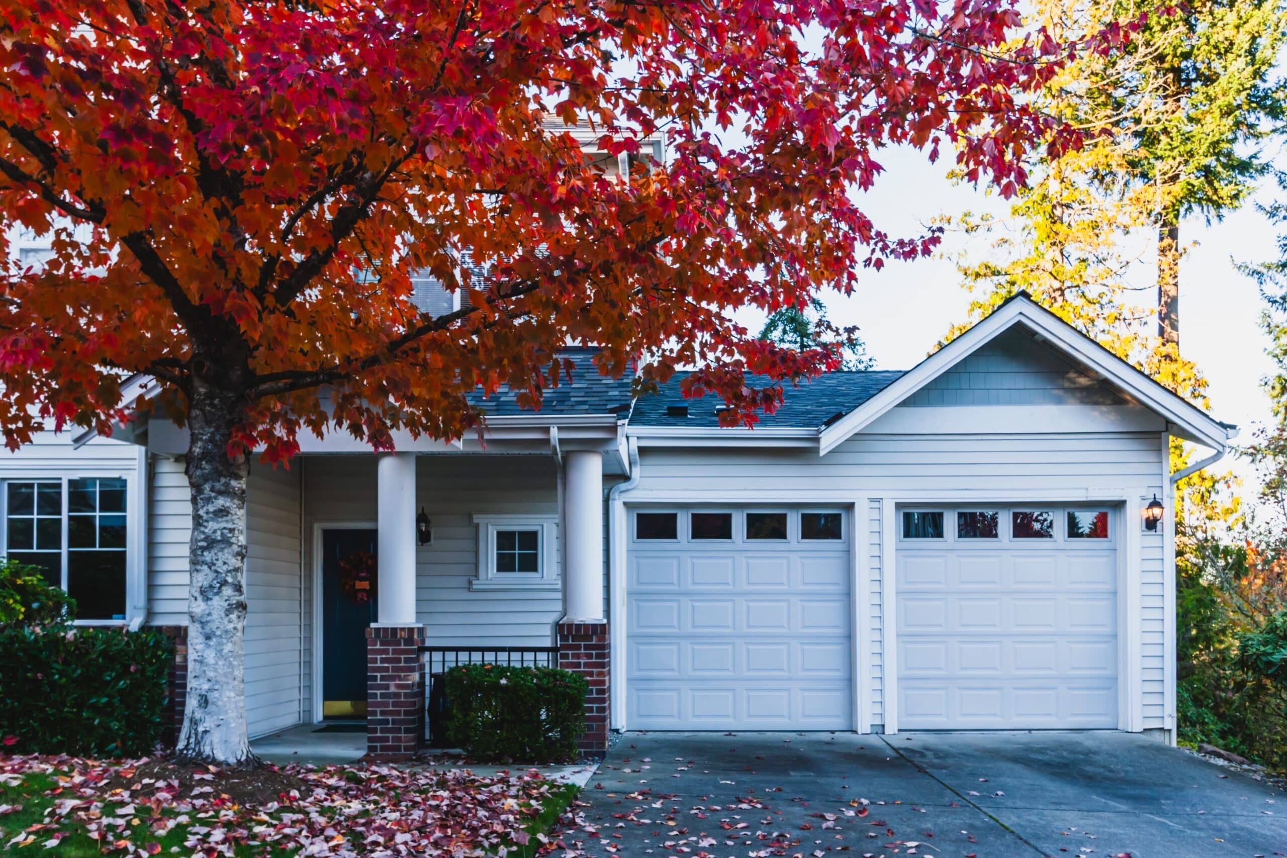 outside of home with fall foliage